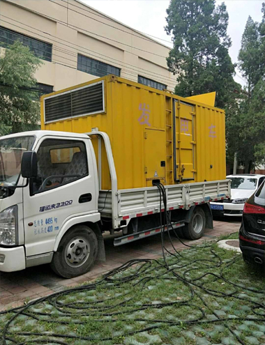 科尔沁右翼前发电车出租-柴油发电机组排烟系统设计要求及其考虑因素